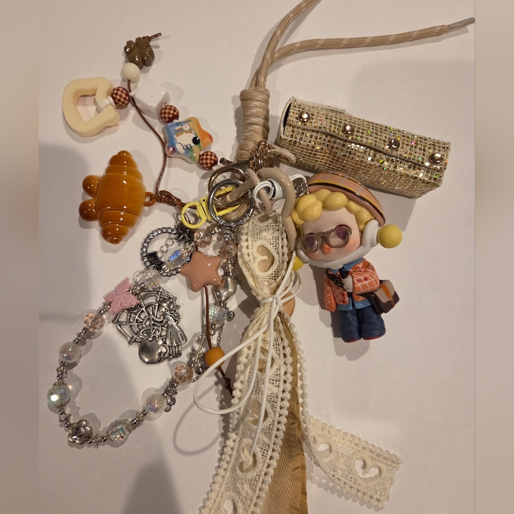 Charming Multicolor Kids Toy Keychain